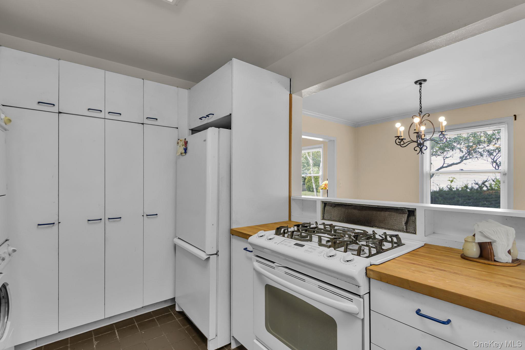 #14 photo, 14 Coralyn Avenue, White Plains , NY 10605