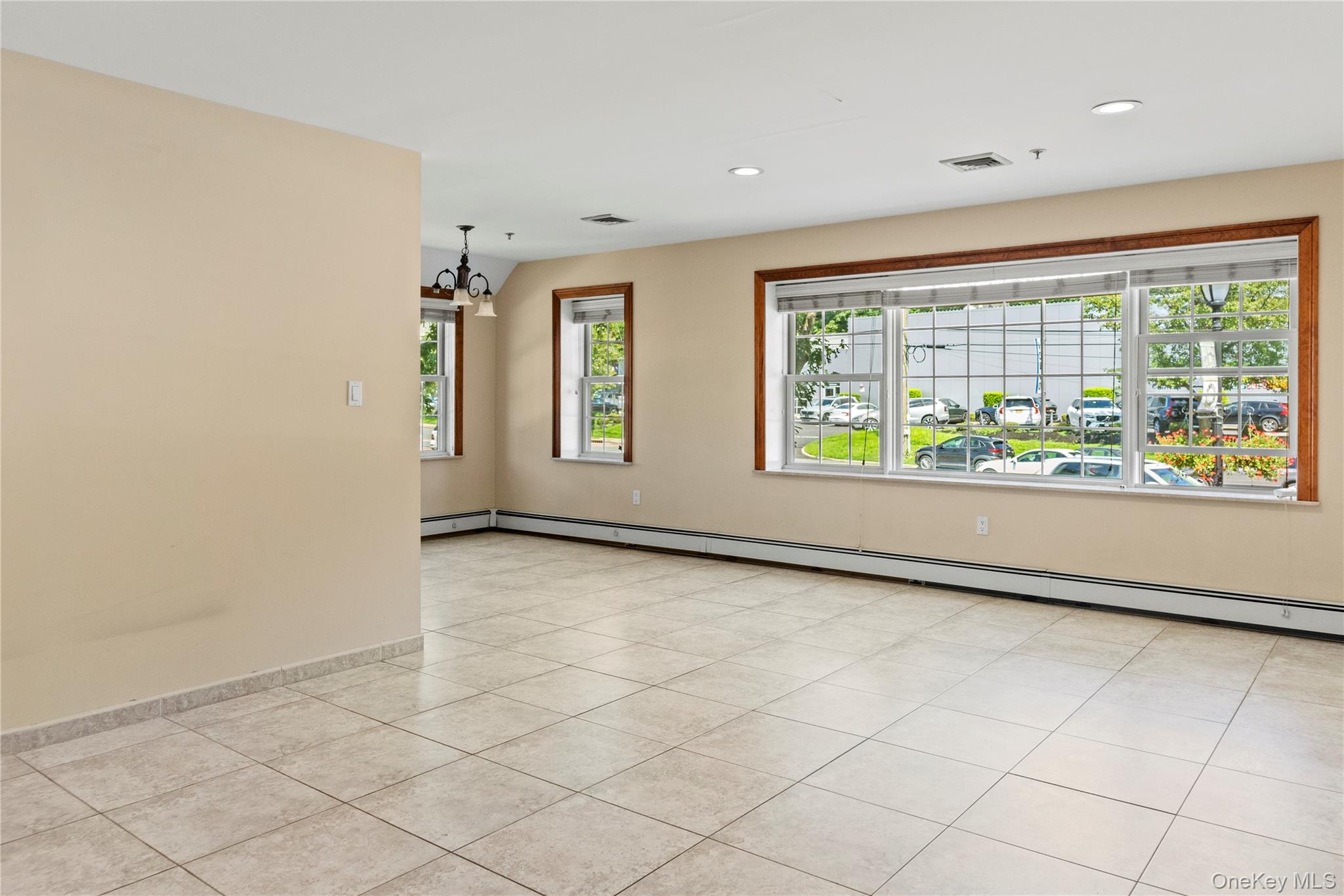 #2 photo, 72 Cedar Swamp Road, Glen Cove , NY 11542