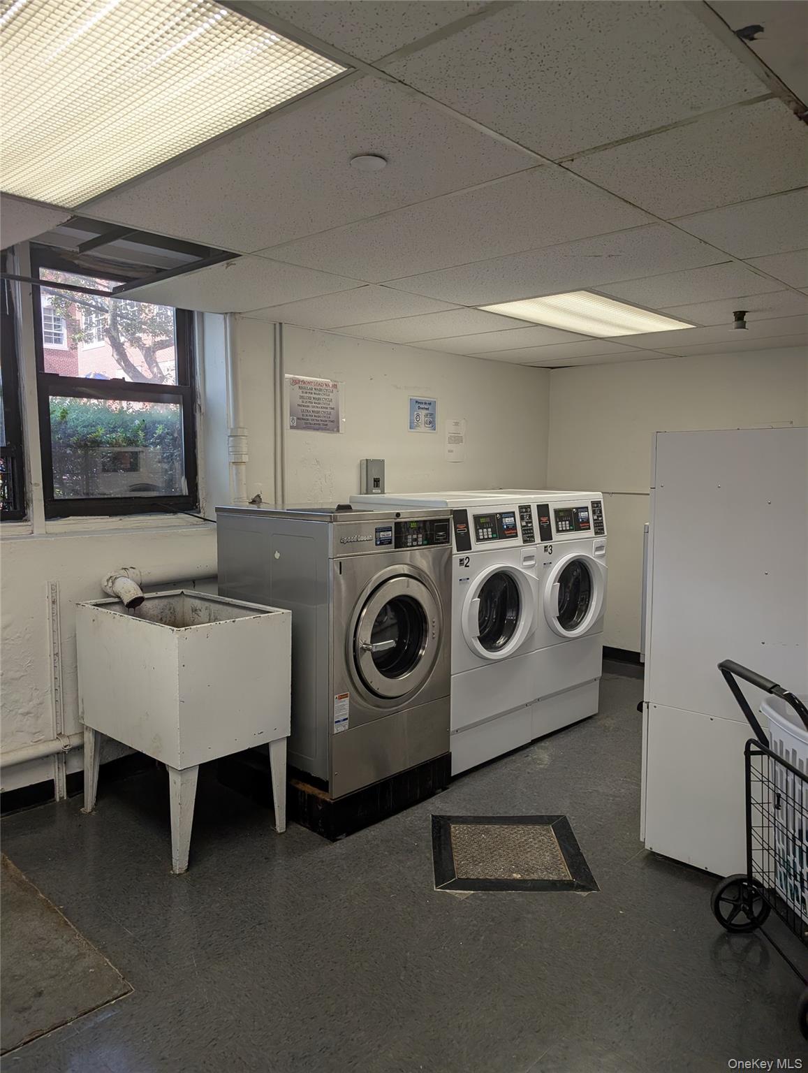 #13 photo, 10212 65th Avenue, クイーンズ区 Forest Hills , NY 11375