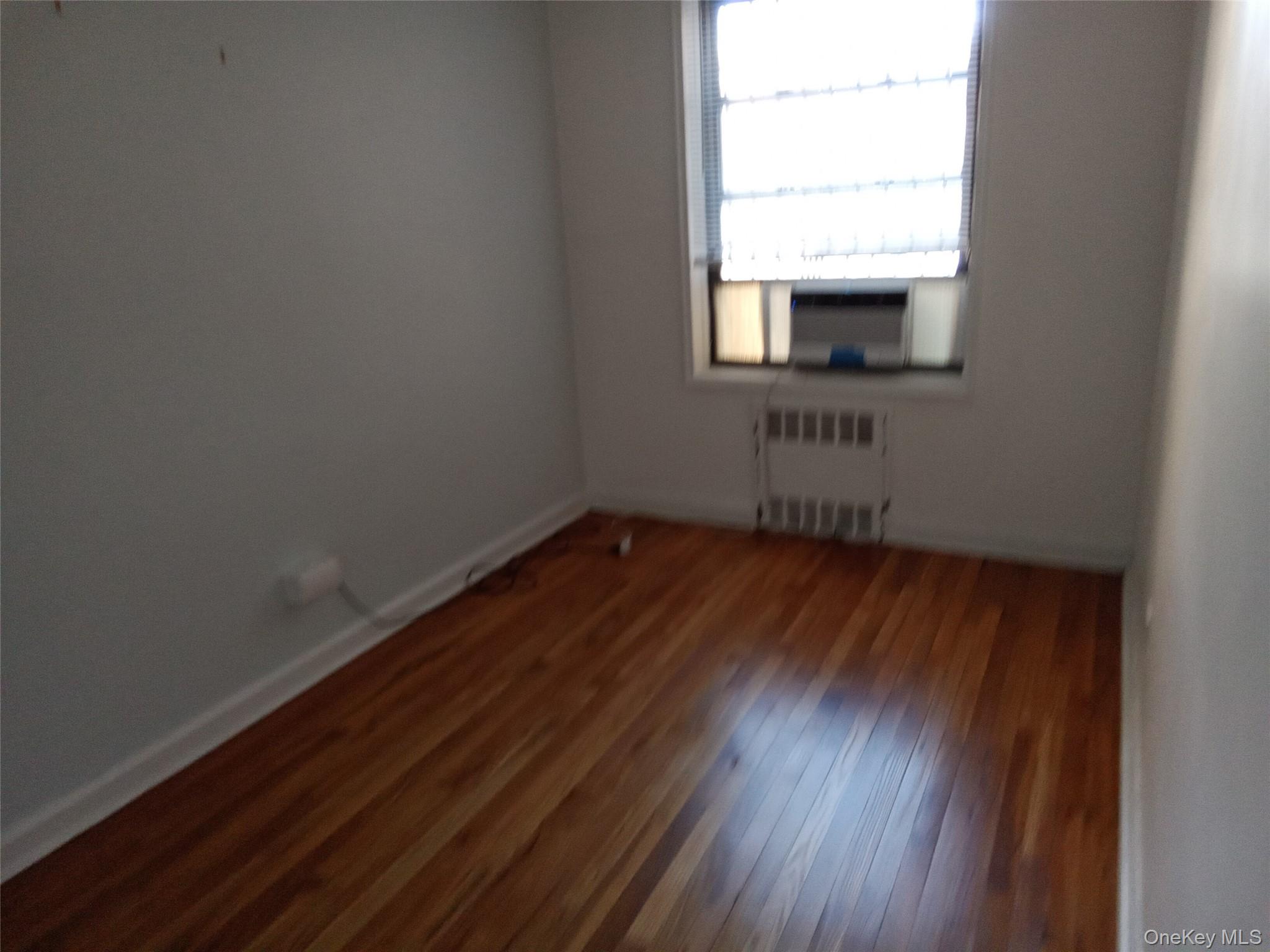 #20 photo, 10212 65th Avenue, クイーンズ区 Forest Hills , NY 11375