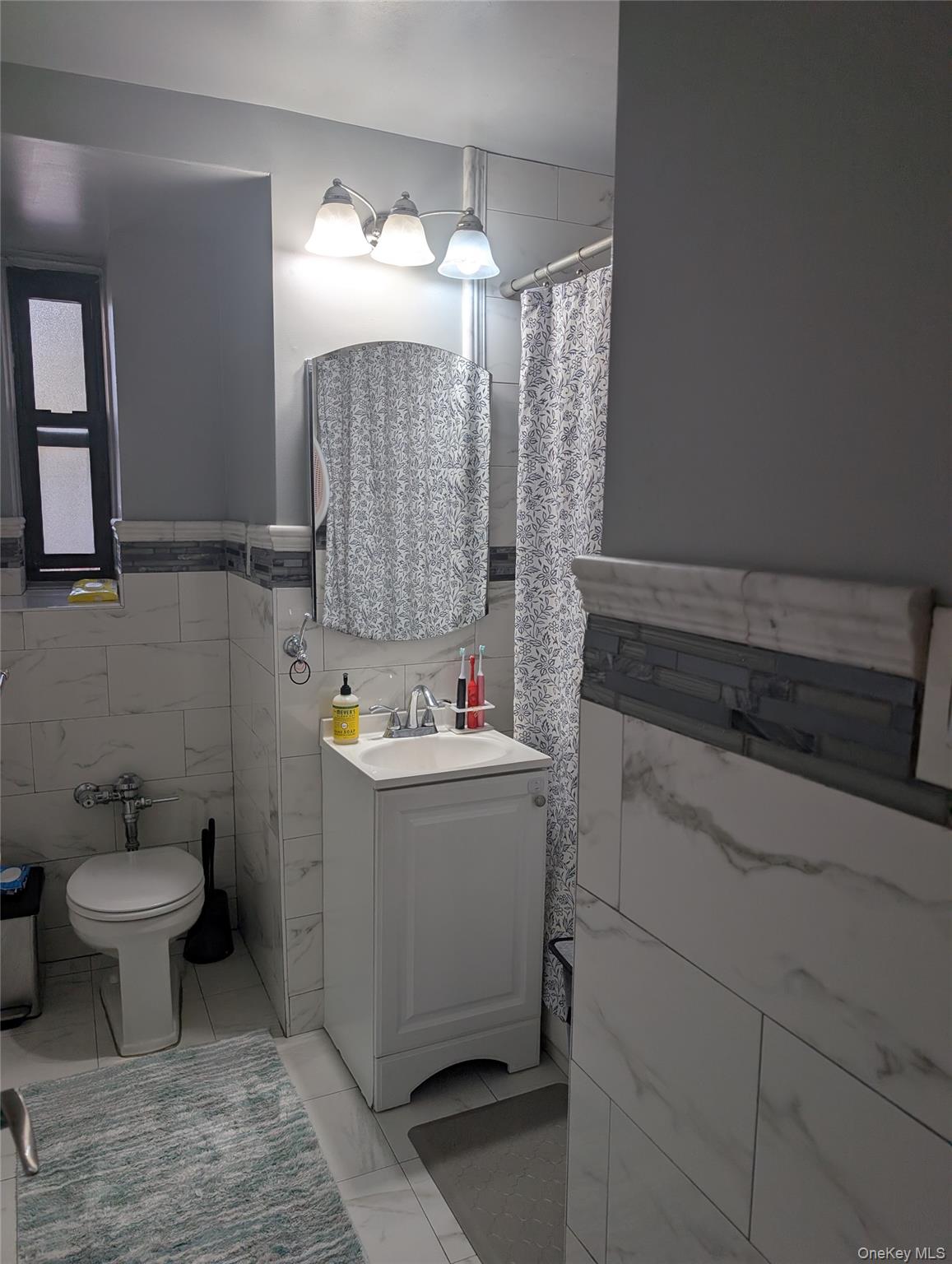 #9 photo, 10212 65th Avenue, クイーンズ区 Forest Hills , NY 11375