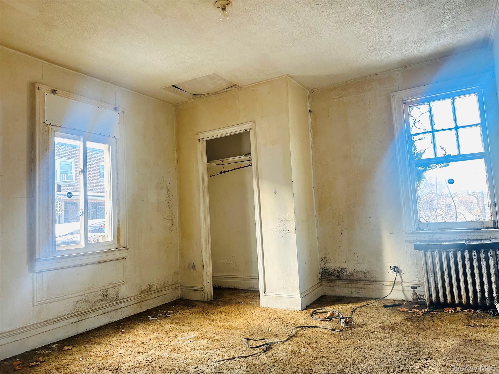 #4 photo, 2931 Yates Avenue, برونكس Bronx , NY 10469