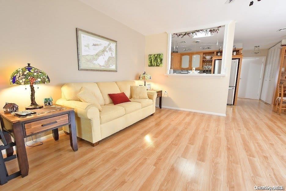 #6 photo, 419F Weymouth Court, サフォーク郡 Ridge , NY 11961