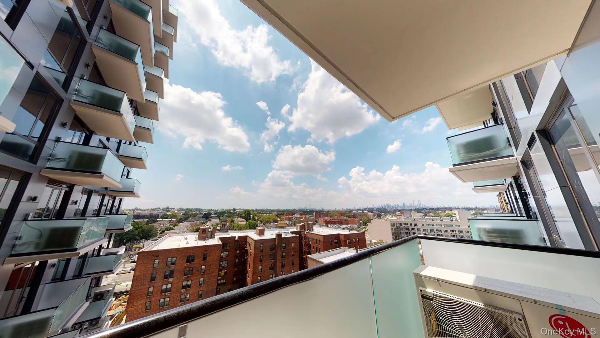 #2 photo, 8808 Justice Avenue, クイーンズ区 Elmhurst , NY 11373