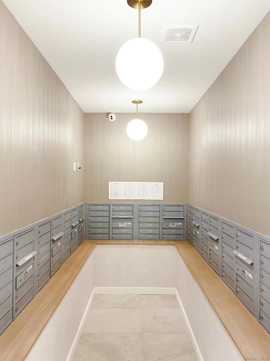 #9 photo, 8808 Justice Avenue, クイーンズ区 Elmhurst , NY 11373