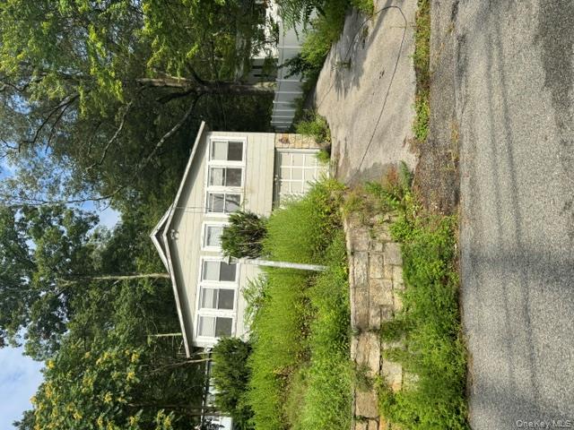 #1 photo, 157 Tanglewylde Road, Lake Peekskill , NY 10537