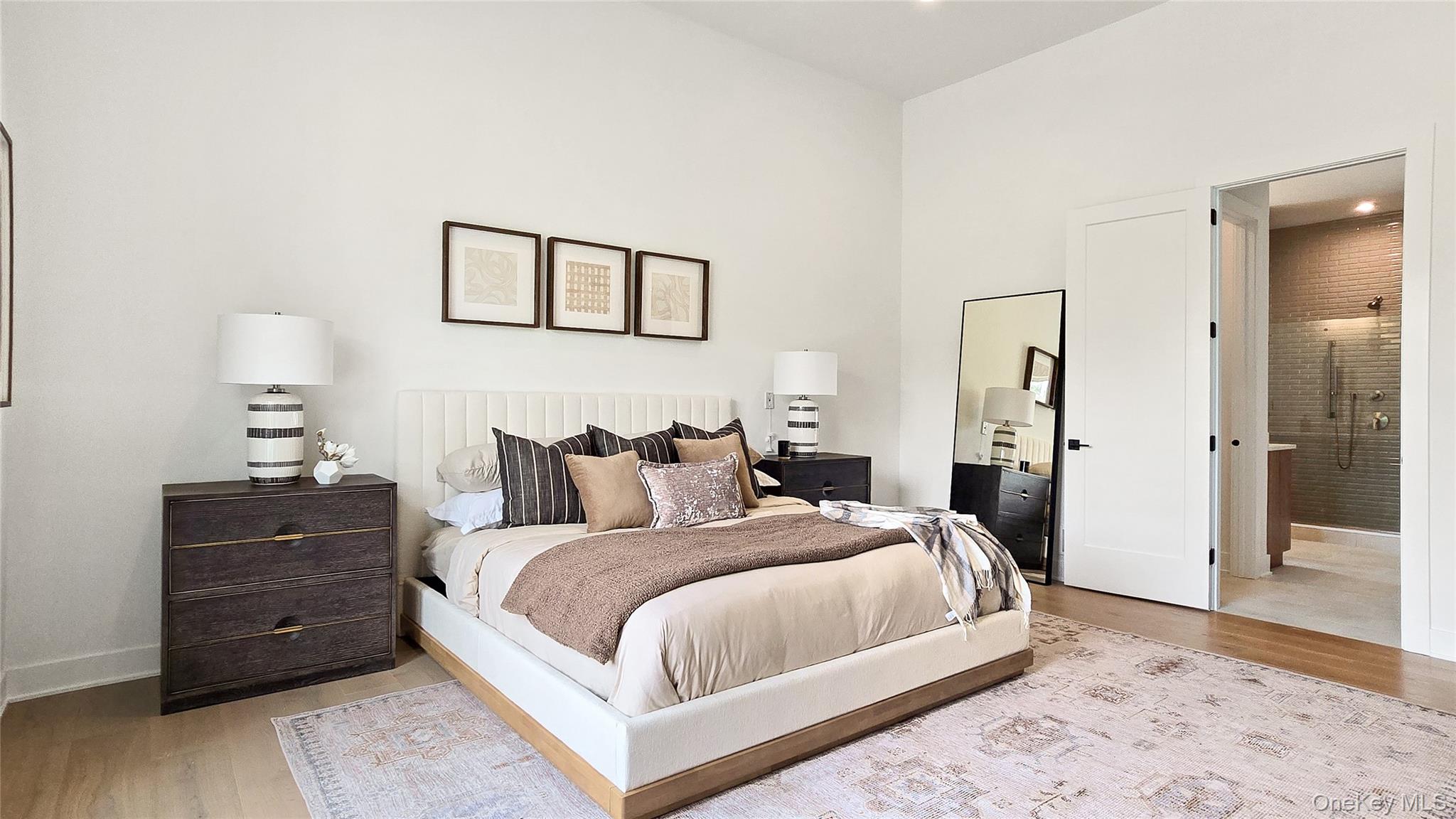 #7 photo, 2073 Summit Loop, Carmel , NY 10512