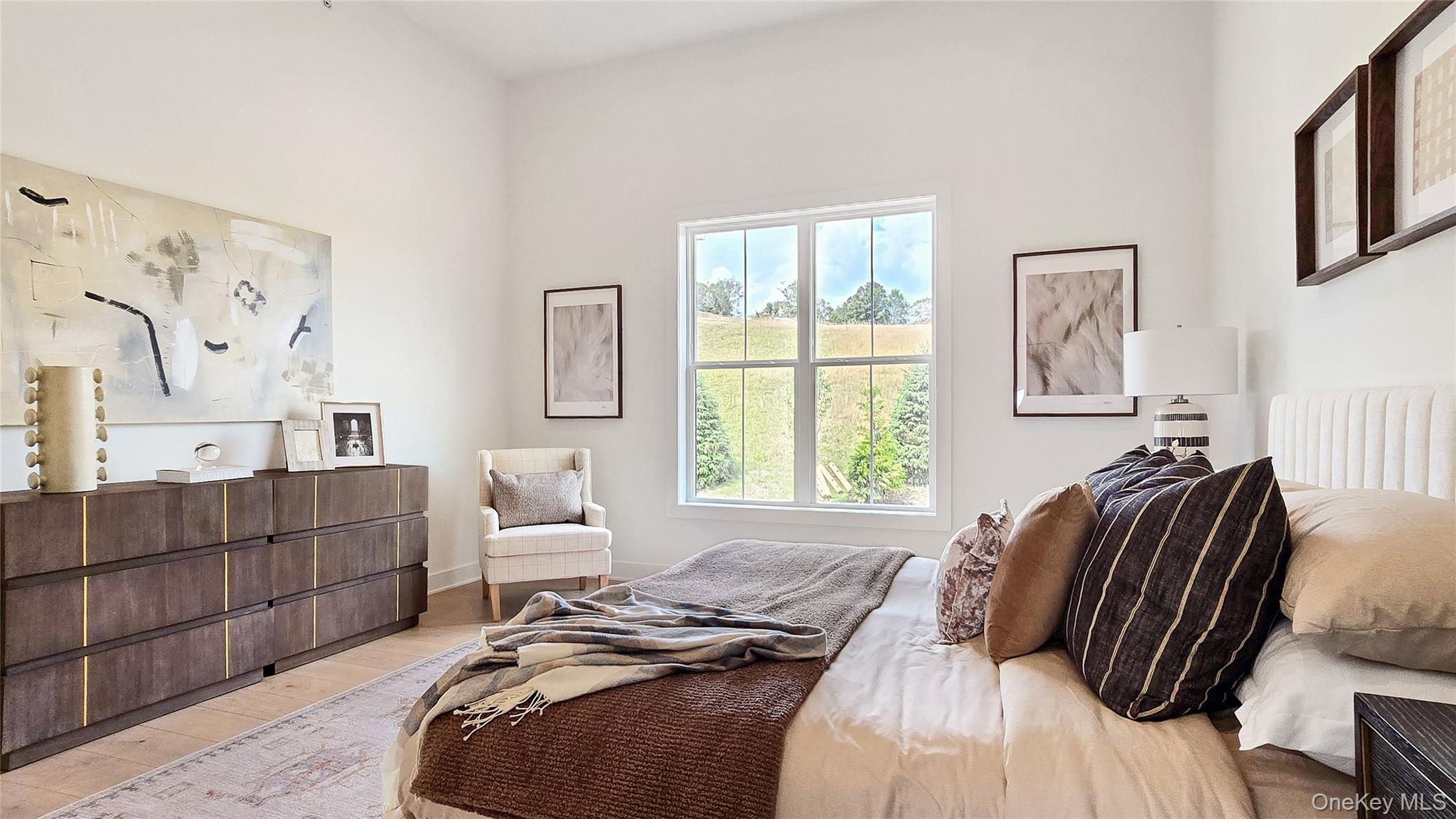 #8 photo, 2073 Summit Loop, Carmel , NY 10512