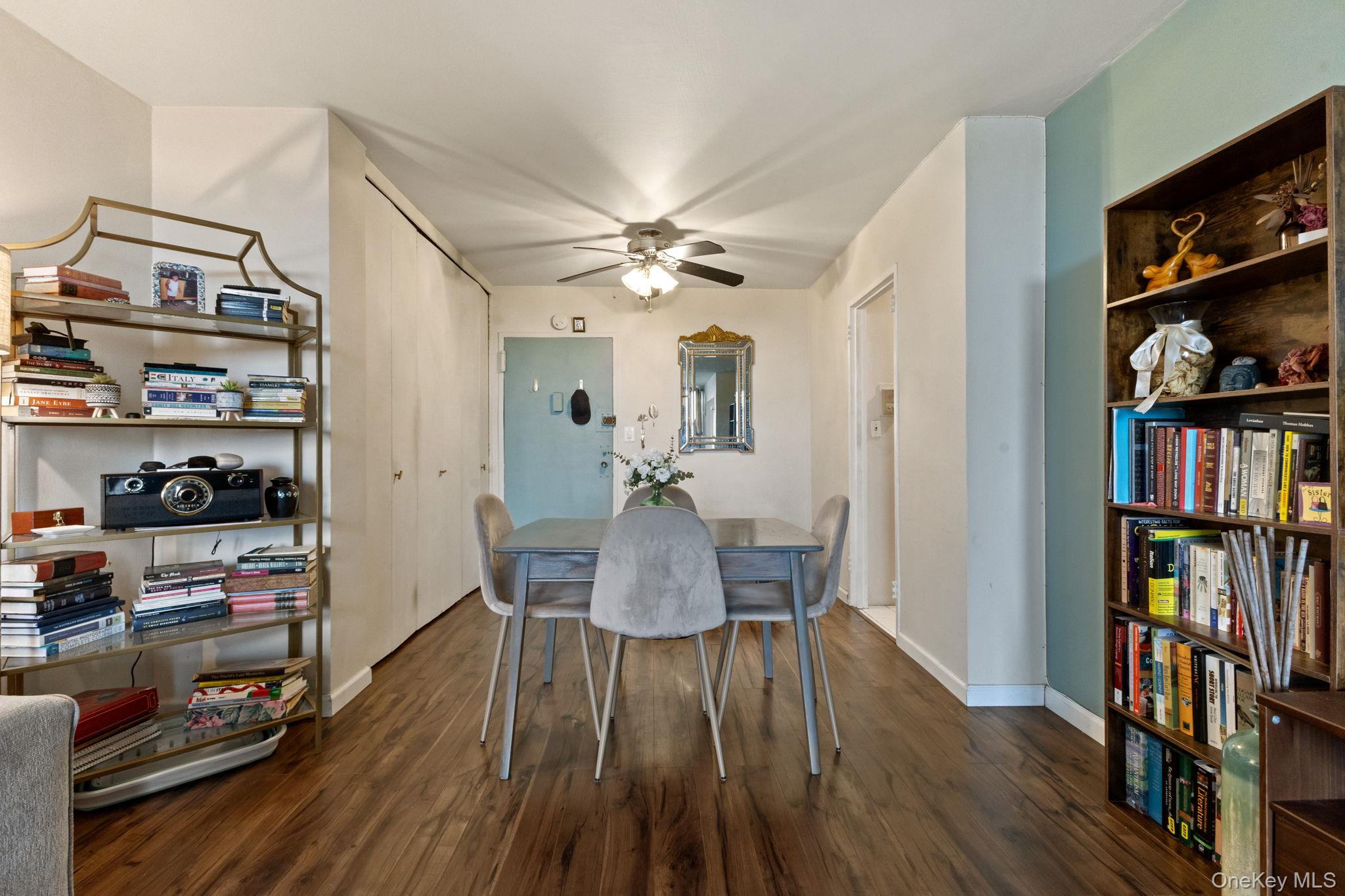 #4 photo, 3121 Middletown Road, Bronx , NY 10461