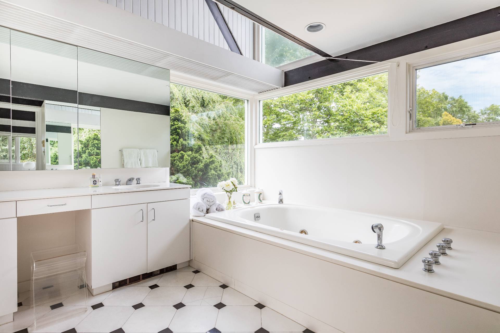 #23 photo, 28 Terbell Lane, サフォーク郡 East Hampton , NY 11937