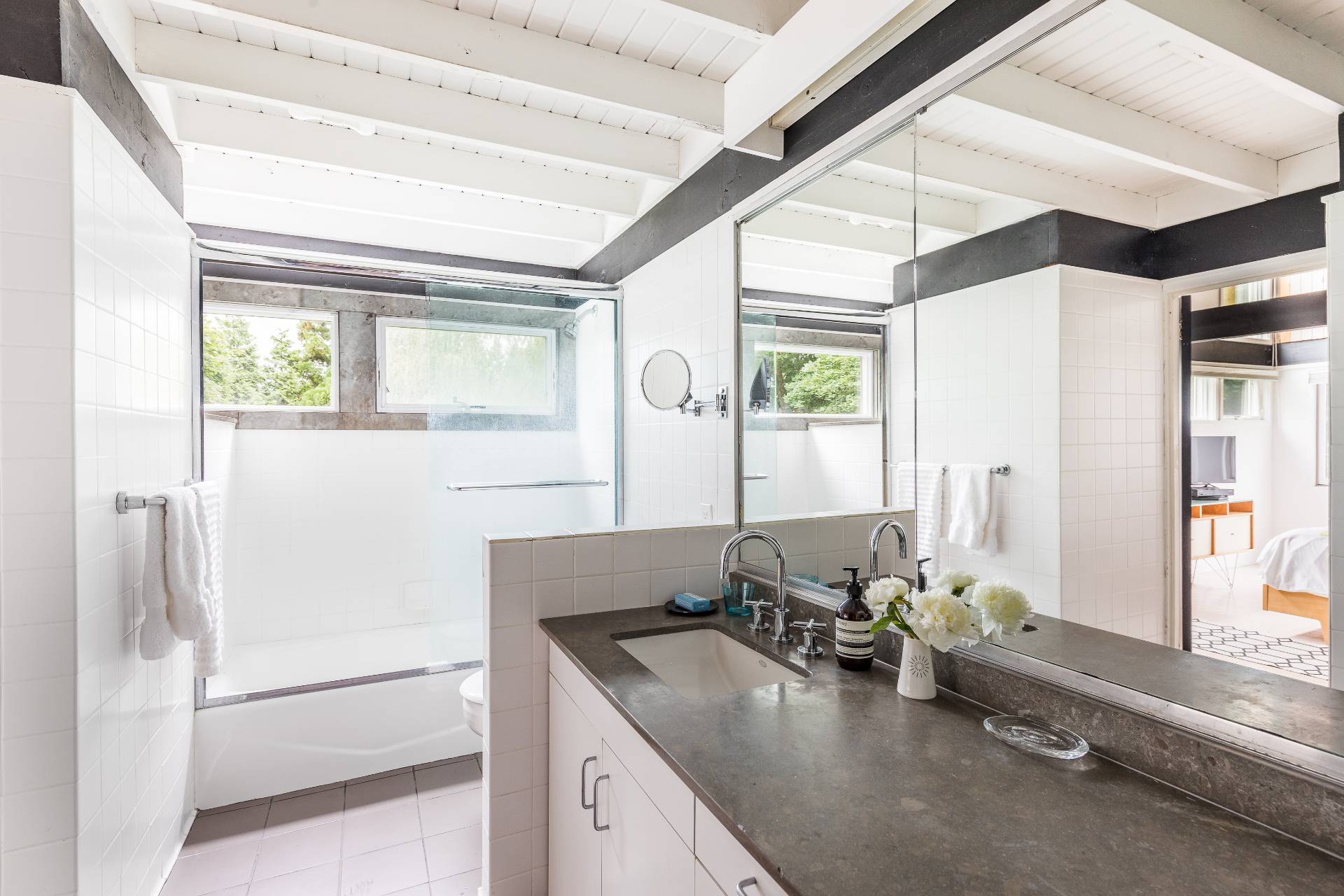 #24 photo, 28 Terbell Lane, サフォーク郡 East Hampton , NY 11937