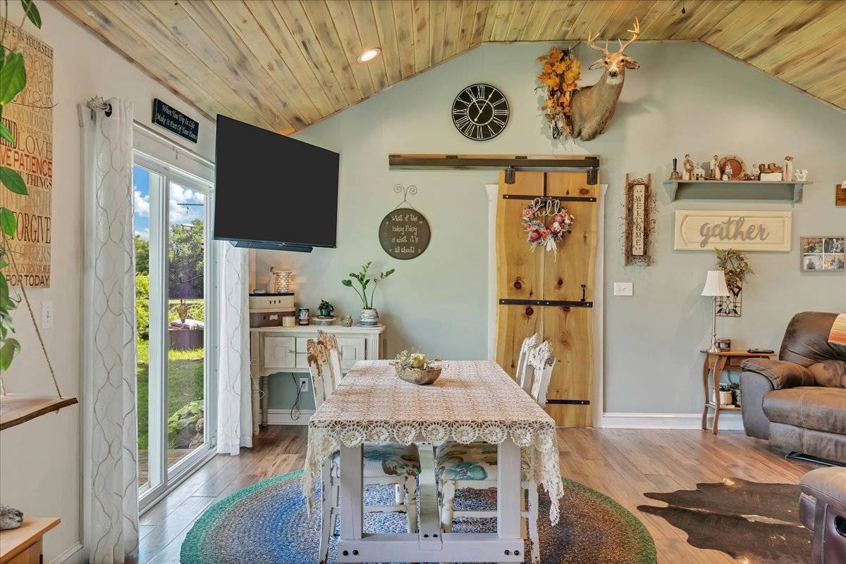 #12 photo, 876 US RT 4, Schuylerville , NY 12871