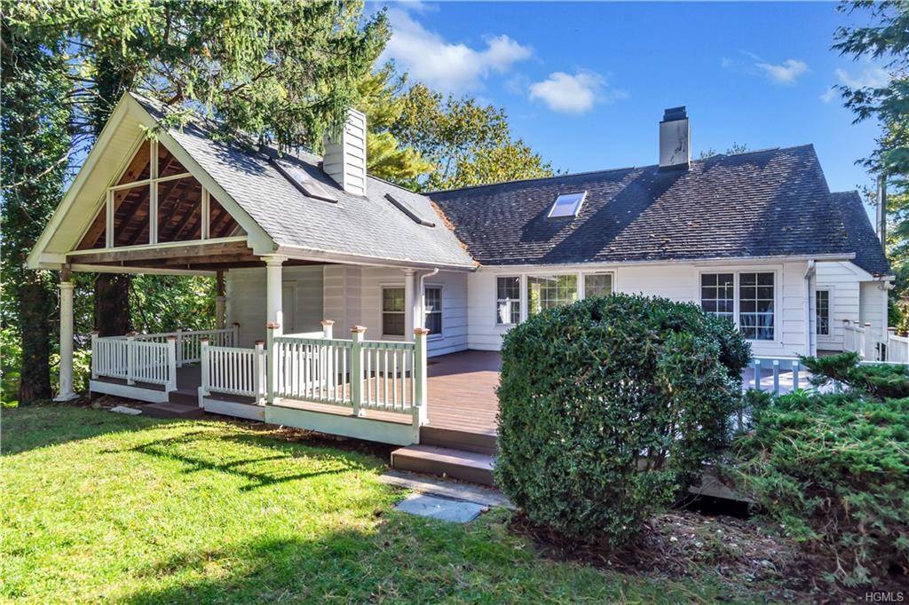 #1 photo, 1058 Wilmot Road, Scarsdale , NY 10583