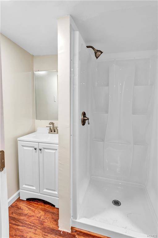 #14 photo, 1058 Wilmot Road, Scarsdale , NY 10583