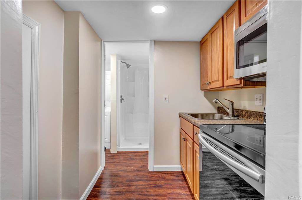 #16 photo, 1058 Wilmot Road, Scarsdale , NY 10583