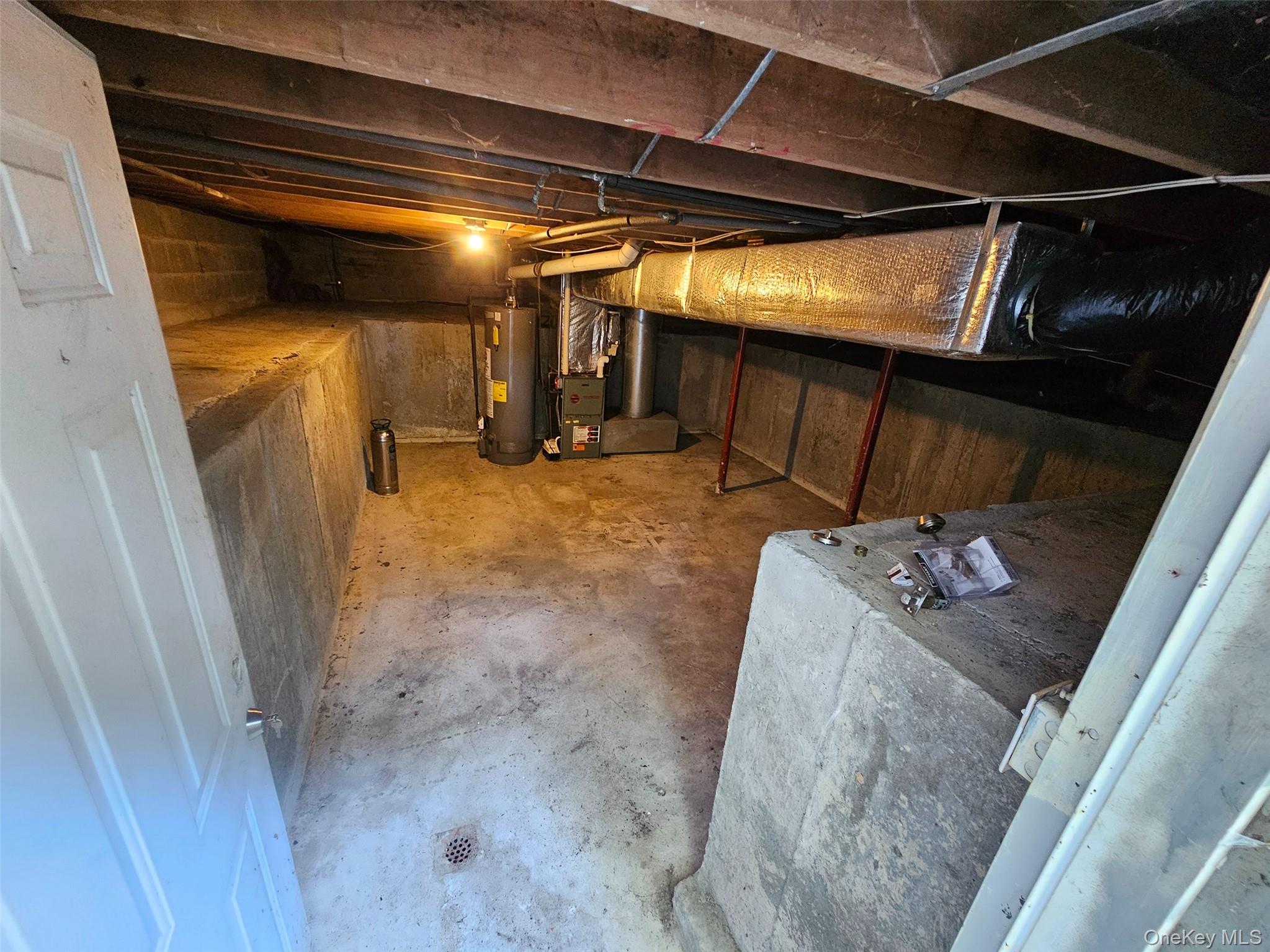 #15 photo, 51 Shore Road, सफ़ोक काउंटी Hampton Bays , NY 11946