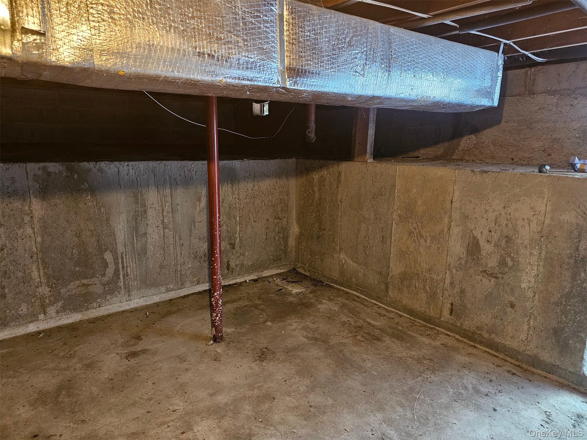 #18 photo, 51 Shore Road, सफ़ोक काउंटी Hampton Bays , NY 11946