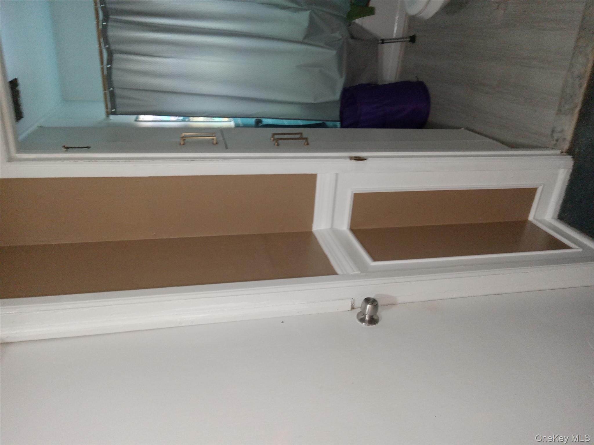 #18 photo, 3 Brook Lane, Levittown , NY 11756