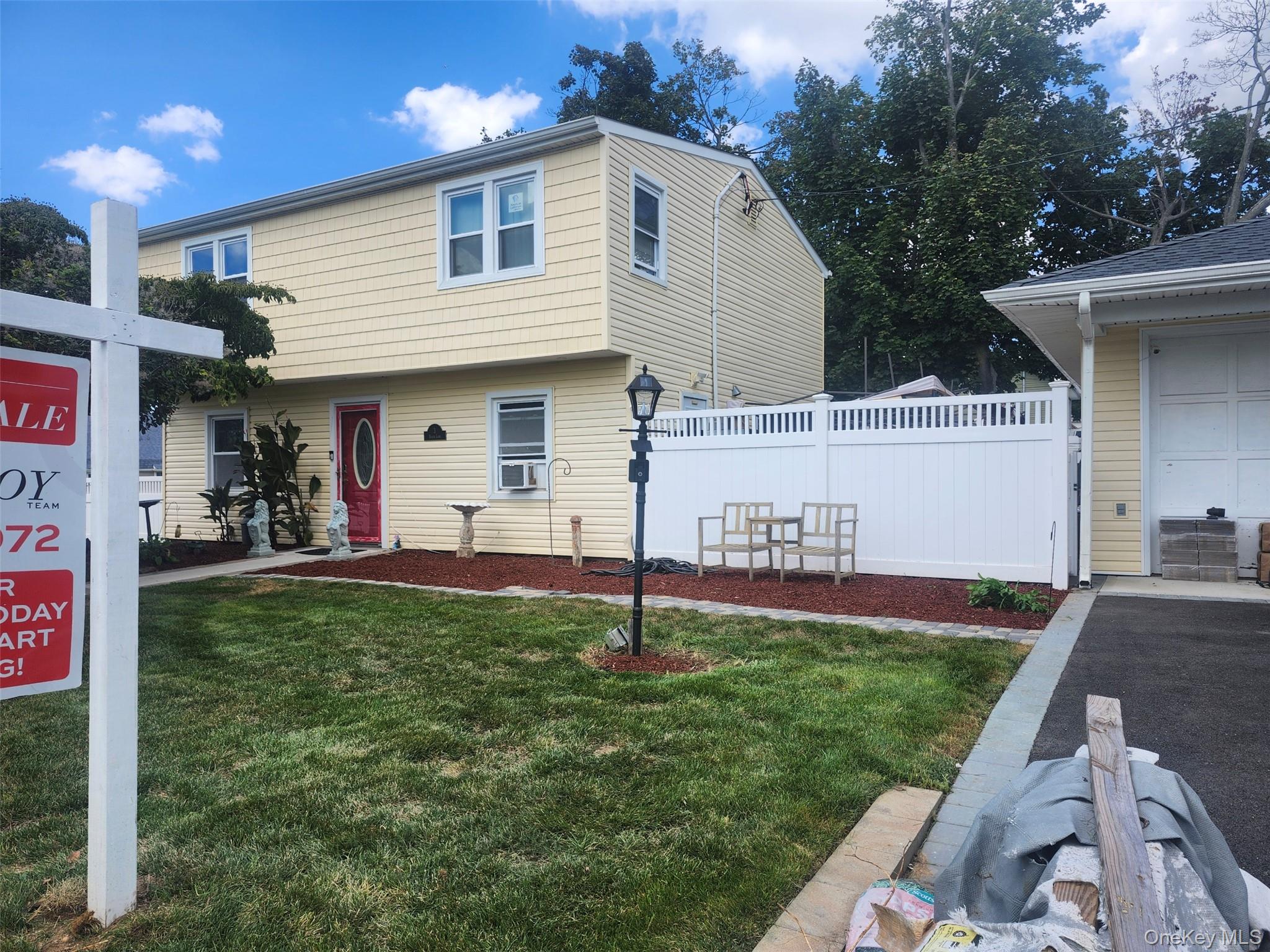 #2 photo, 3 Brook Lane, ナッソー郡 Levittown , NY 11756