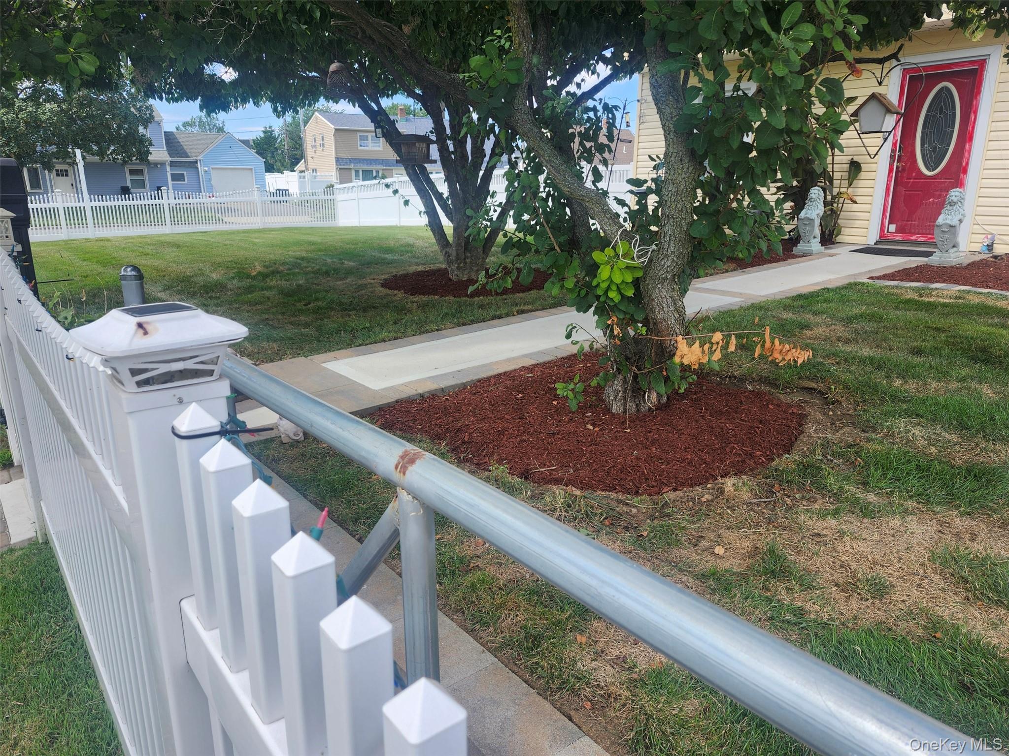 #3 photo, 3 Brook Lane, ナッソー郡 Levittown , NY 11756