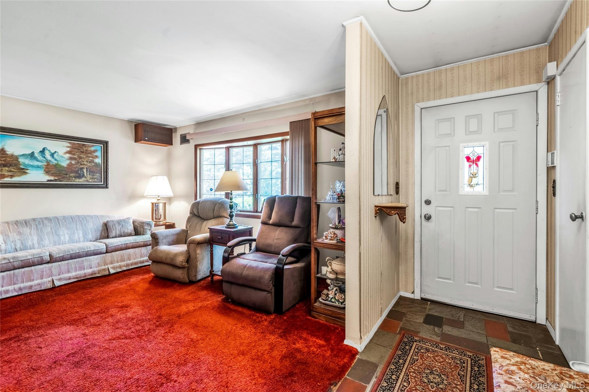 #4 photo, 42 Summit Street, Plainview , NY 11803