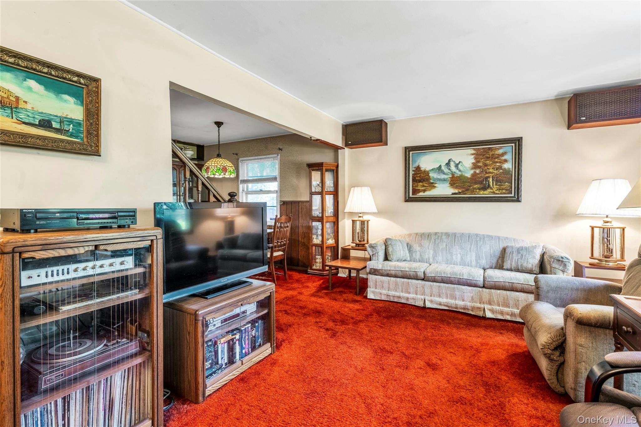 #6 photo, 42 Summit Street, Plainview , NY 11803