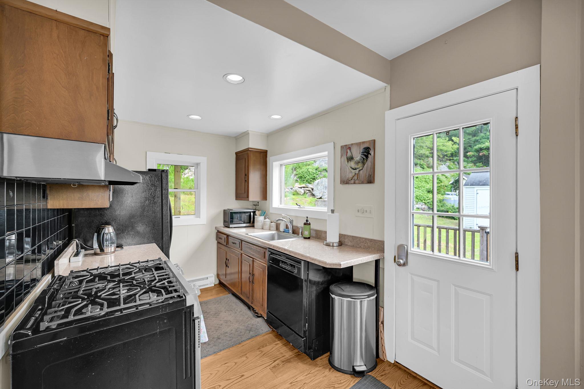 #16 photo, 47 Blueberry Hill, Greenwood Lake , NY 10925