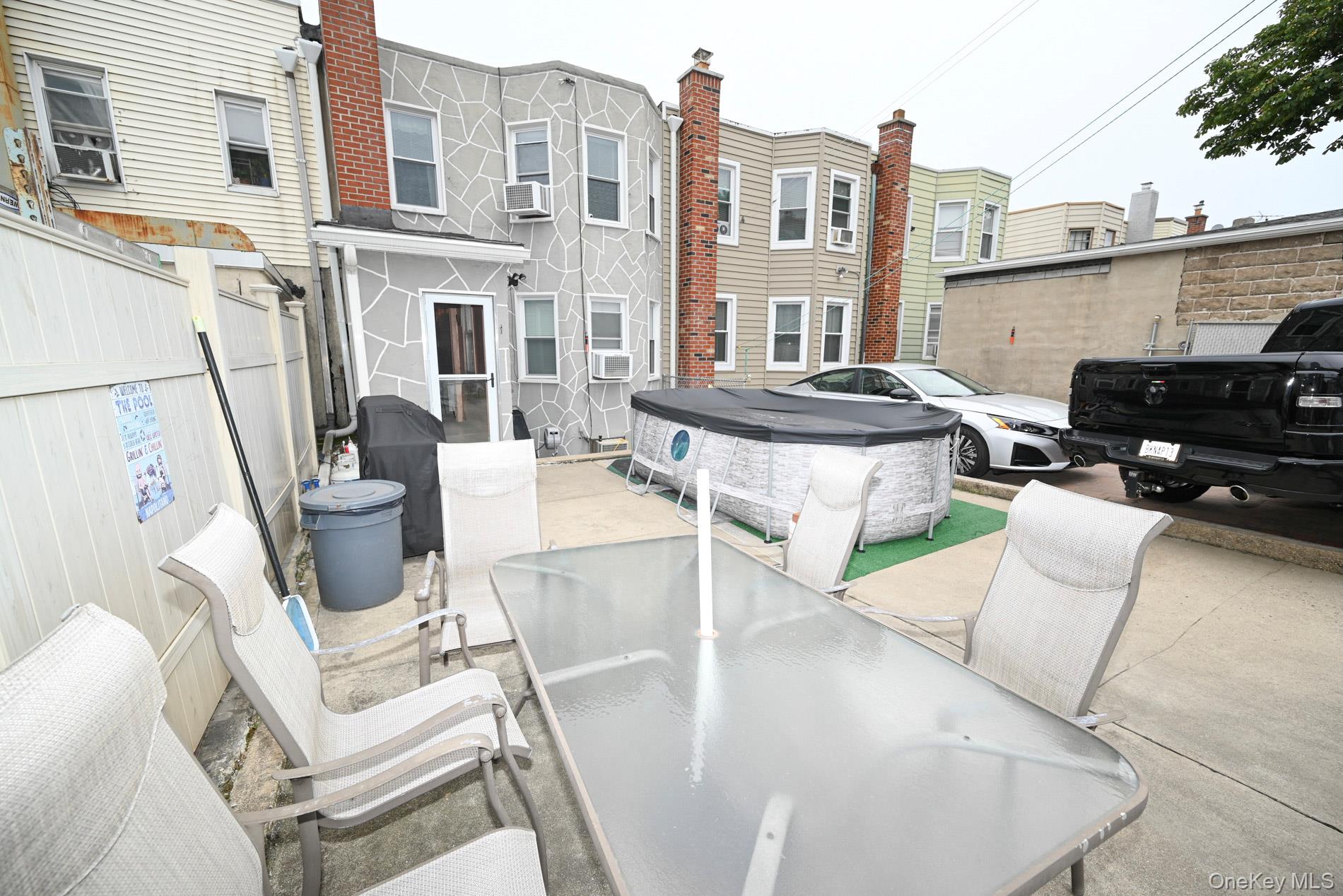 #18 photo, 6060 Flushing Avenue, クイーンズ区 Maspeth , NY 11378