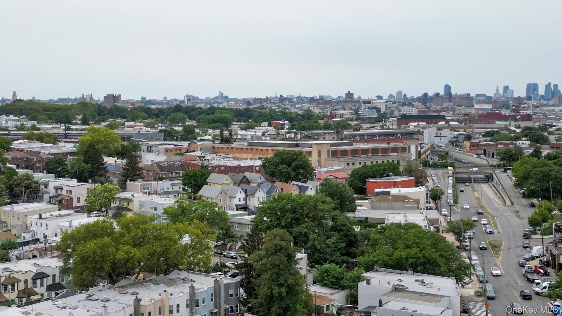 #20 photo, 6060 Flushing Avenue, クイーンズ区 Maspeth , NY 11378