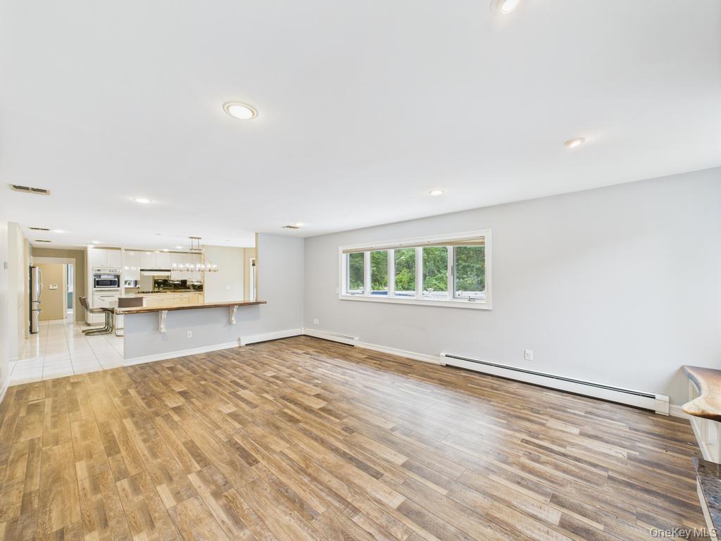 #15 photo, 10 Cori Lane, Bohemia , NY 11716