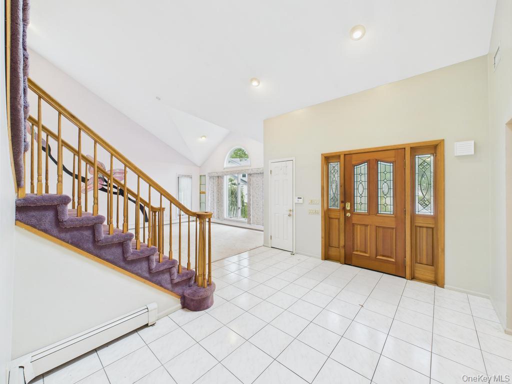 #7 photo, 10 Cori Lane, Bohemia , NY 11716