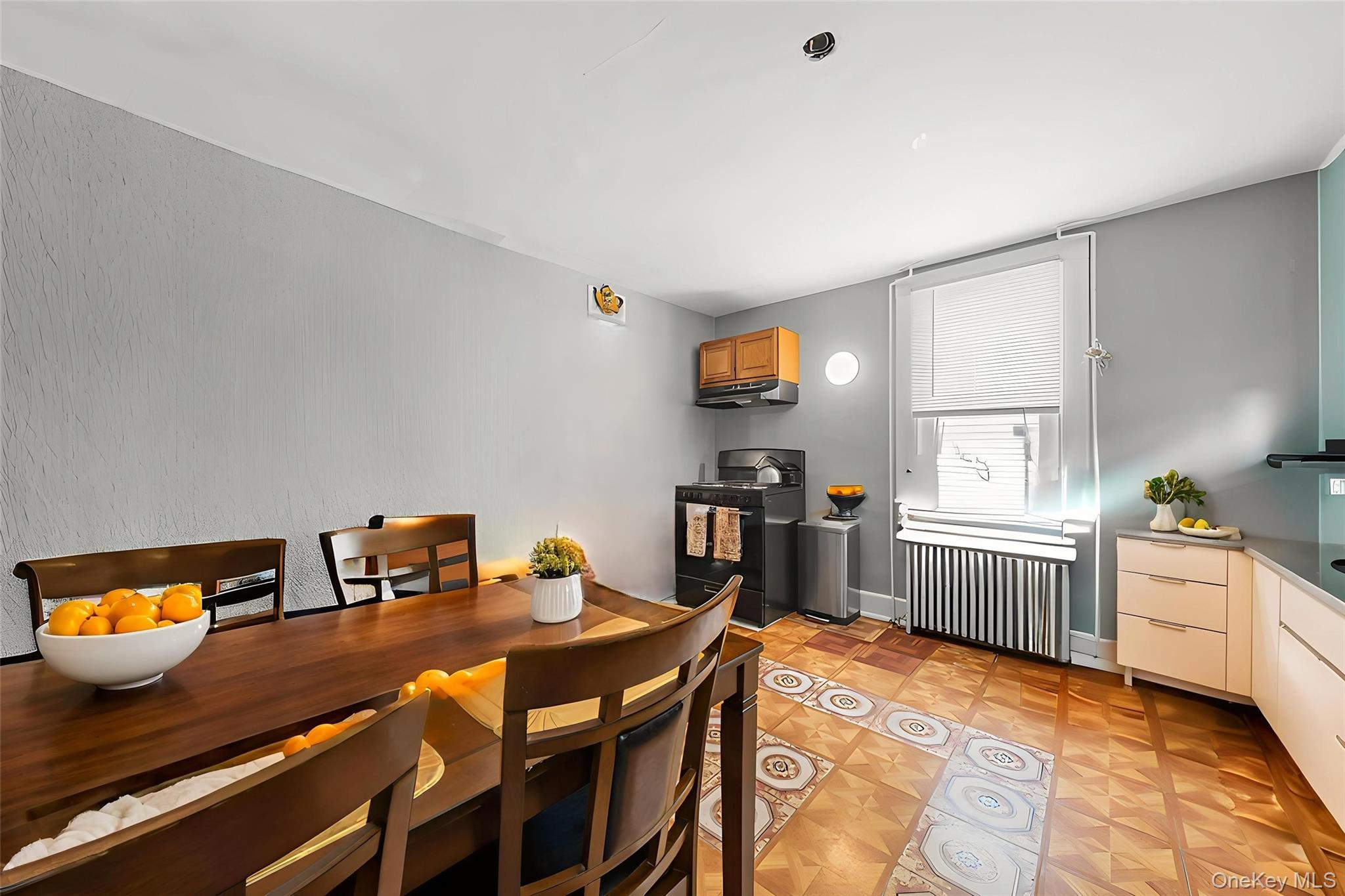 #6 photo, 9 Willow Street, ナッソー郡 Glen Cove , NY 11542