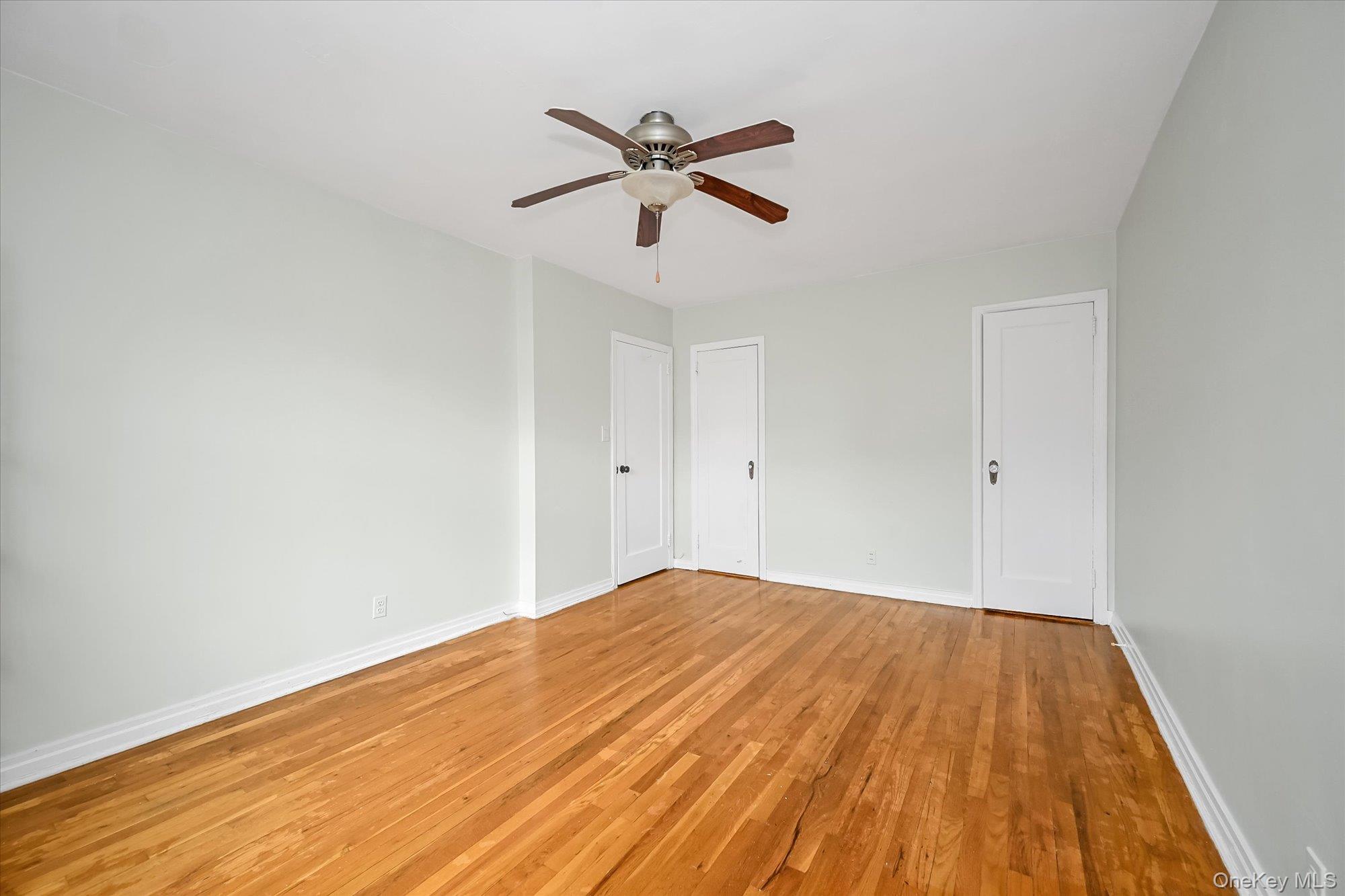 #10 photo, 4320 196th Street, クイーンズ区 Flushing , NY 11358