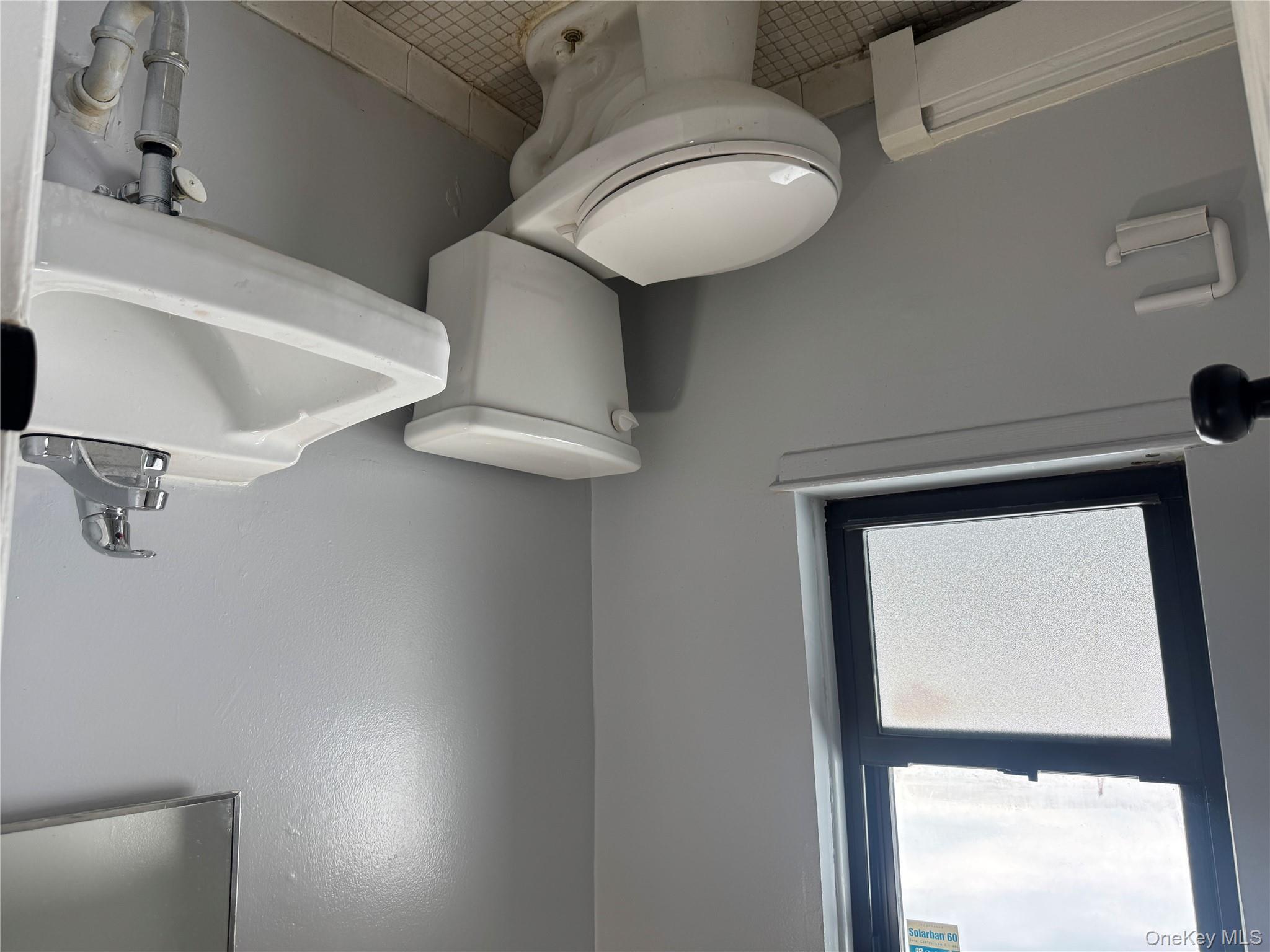 #7 photo, 59-43 174th Street, クイーンズ区 Fresh Meadows , NY 11365