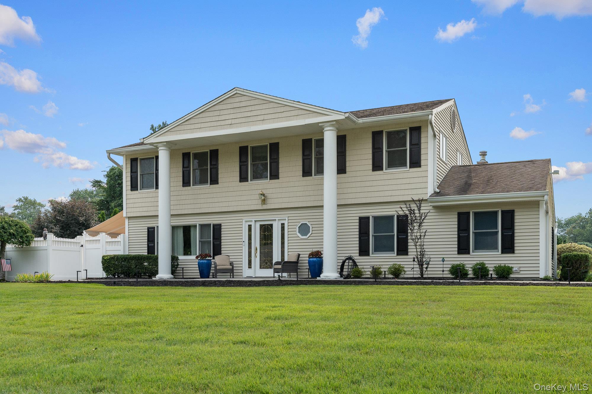 #2 photo, 49 Dorchester Road, サフォーク郡 Smithtown , NY 11787