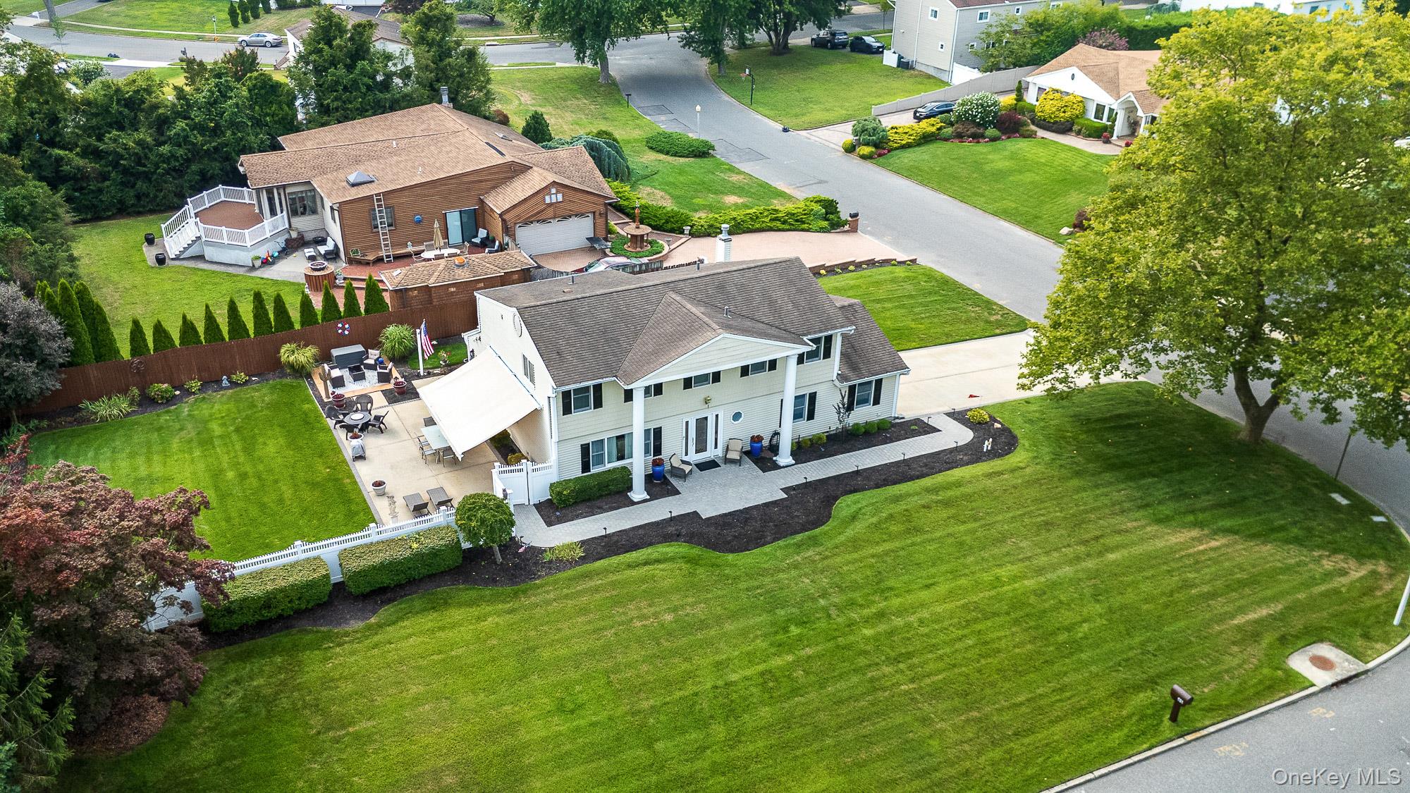 #5 photo, 49 Dorchester Road, サフォーク郡 Smithtown , NY 11787