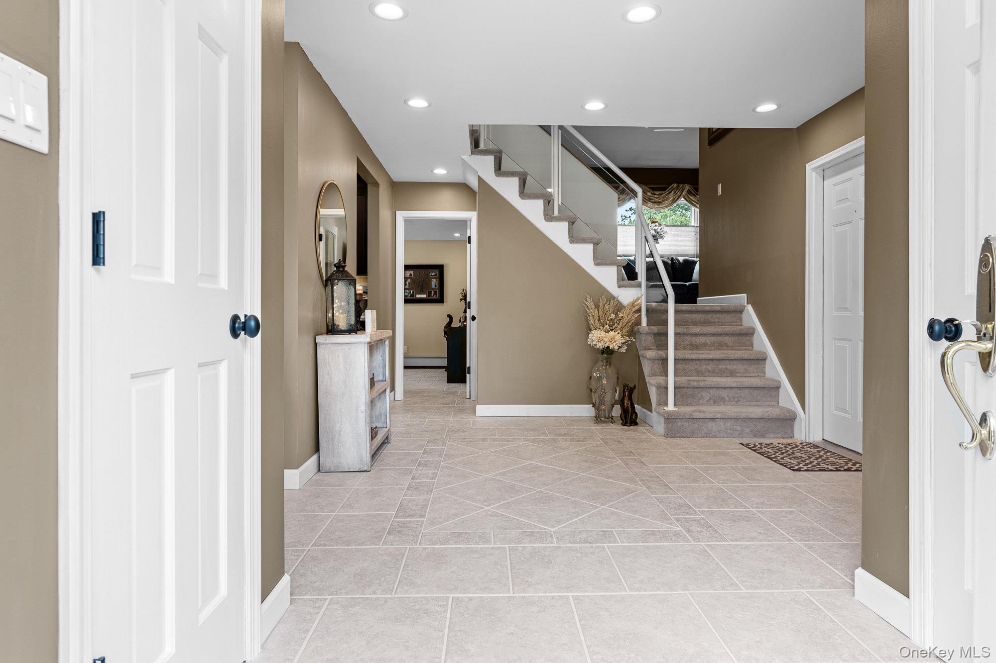 #7 photo, 49 Dorchester Road, サフォーク郡 Smithtown , NY 11787