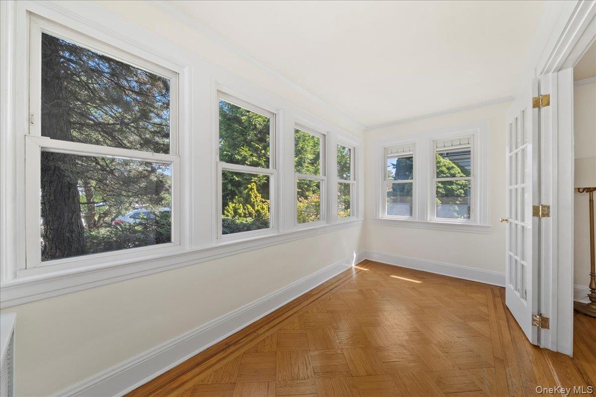 #11 photo, 44 Madison Street, নাসাউ কাউন্টি Lynbrook , NY 11563