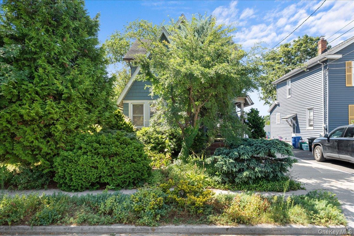 #4 photo, 44 Madison Street, নাসাউ কাউন্টি Lynbrook , NY 11563