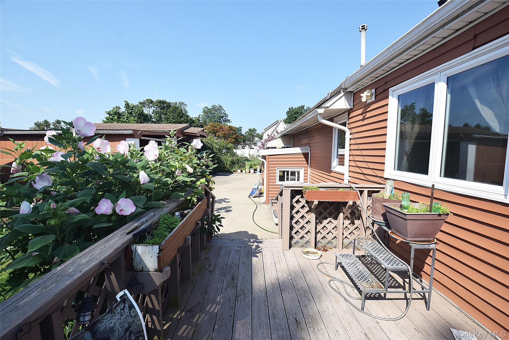 #17 photo, 14 E Walnut Street, Central Islip , NY 11722