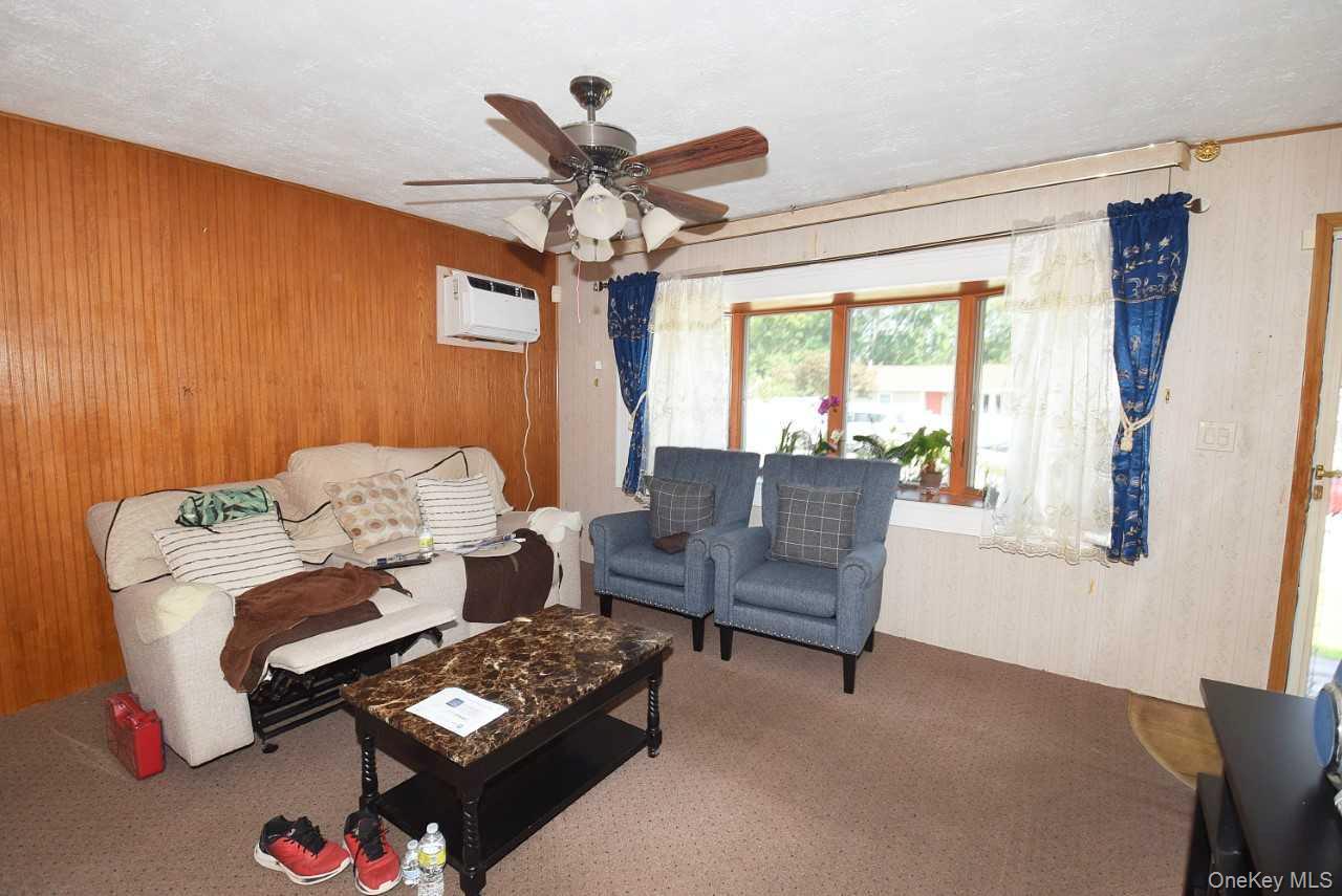 #4 photo, 14 E Walnut Street, Central Islip , NY 11722