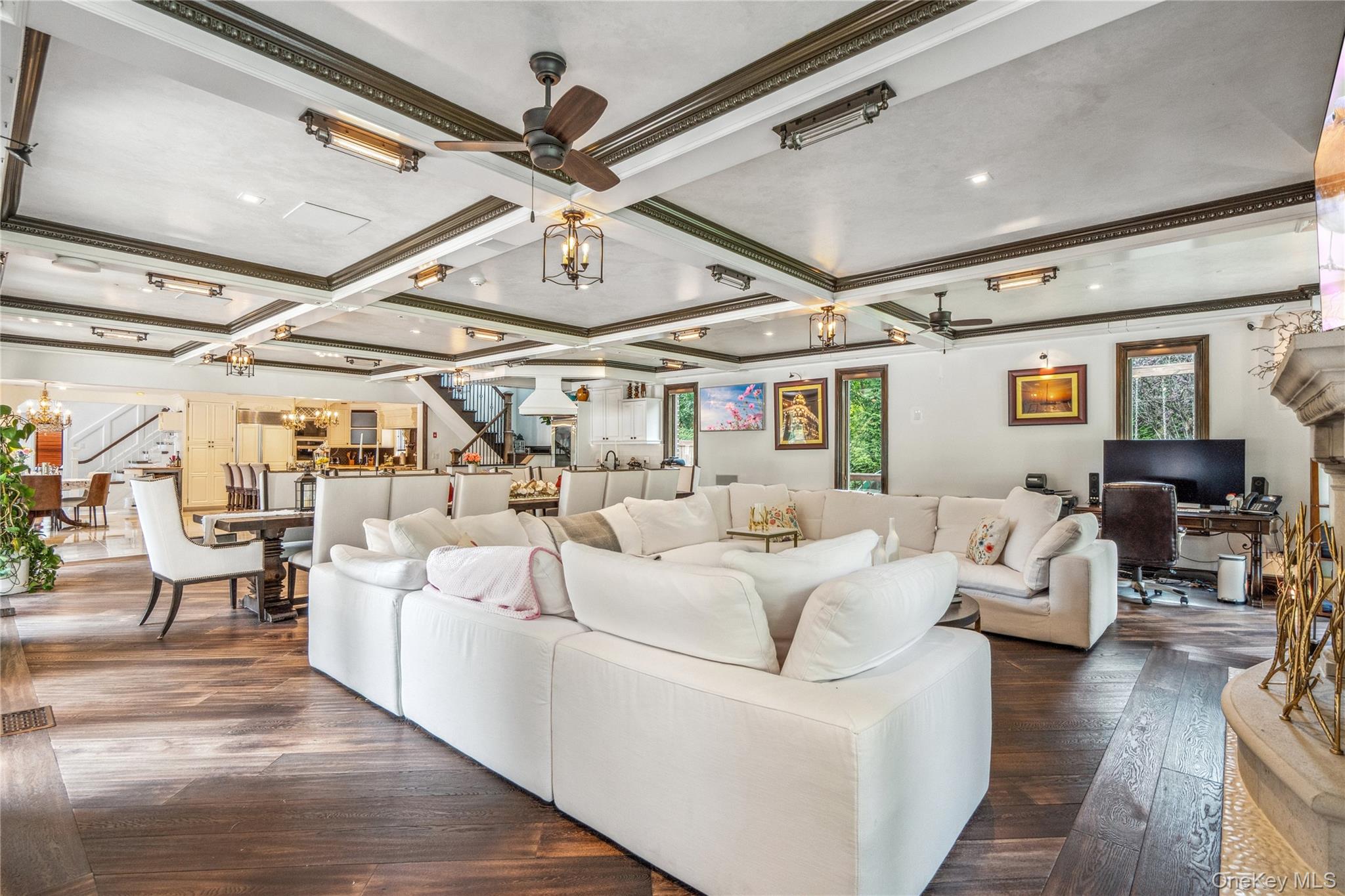 #11 photo, 213 Guinea Woods Road, ナッソー郡 Old Westbury , NY 11568