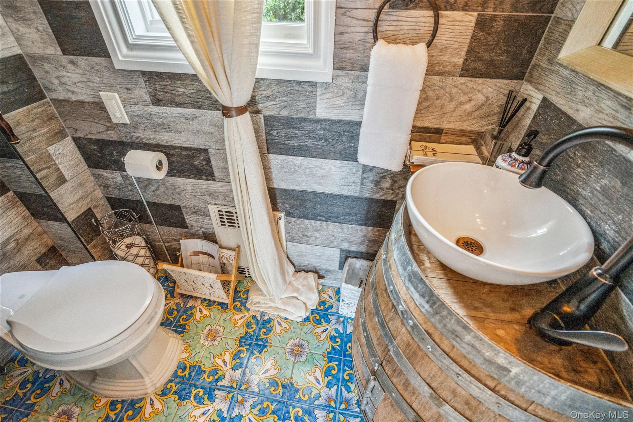 #13 photo, 213 Guinea Woods Road, ナッソー郡 Old Westbury , NY 11568