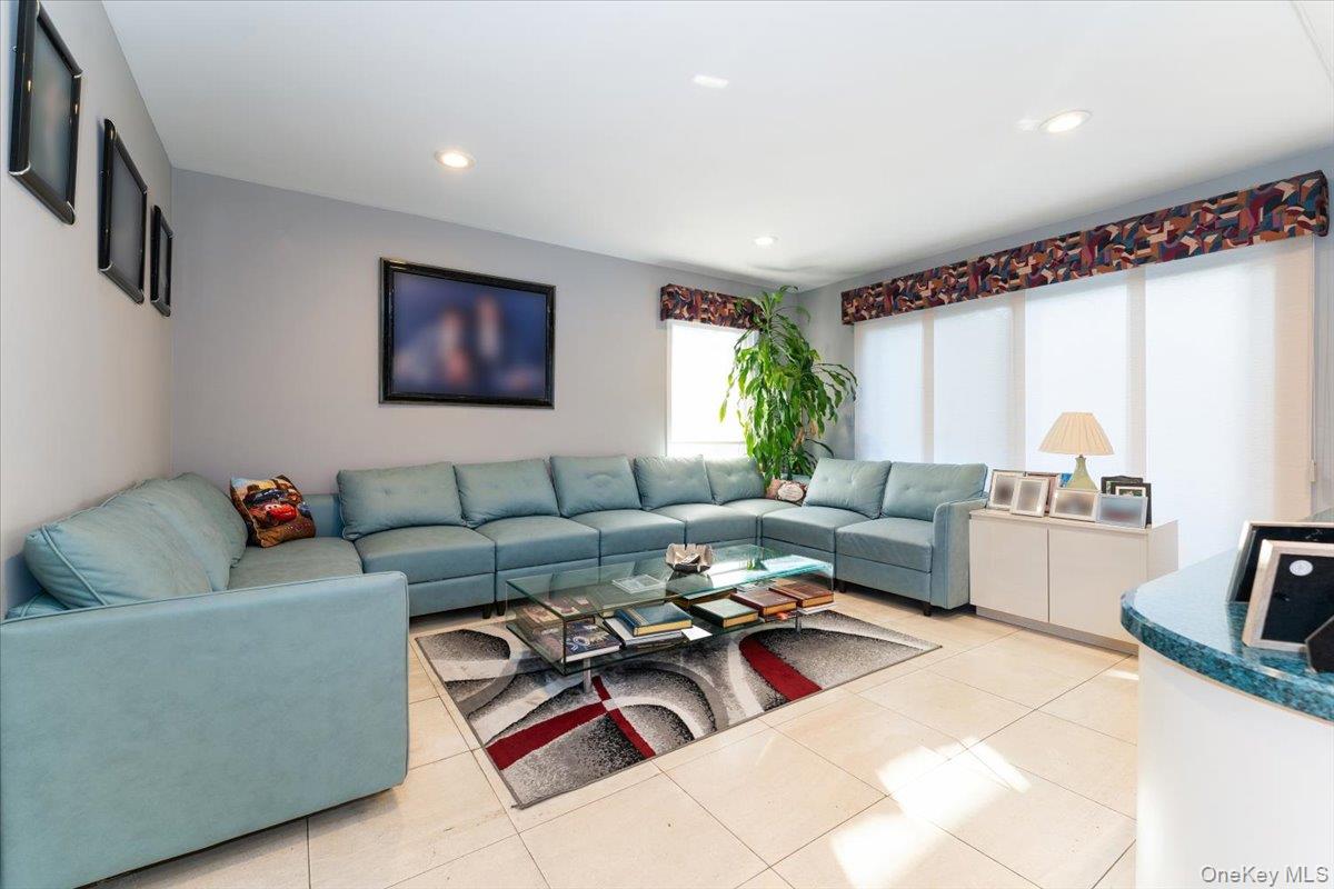 #7 photo, 924 Northfield Road, ナッソー郡 Woodmere , NY 11598