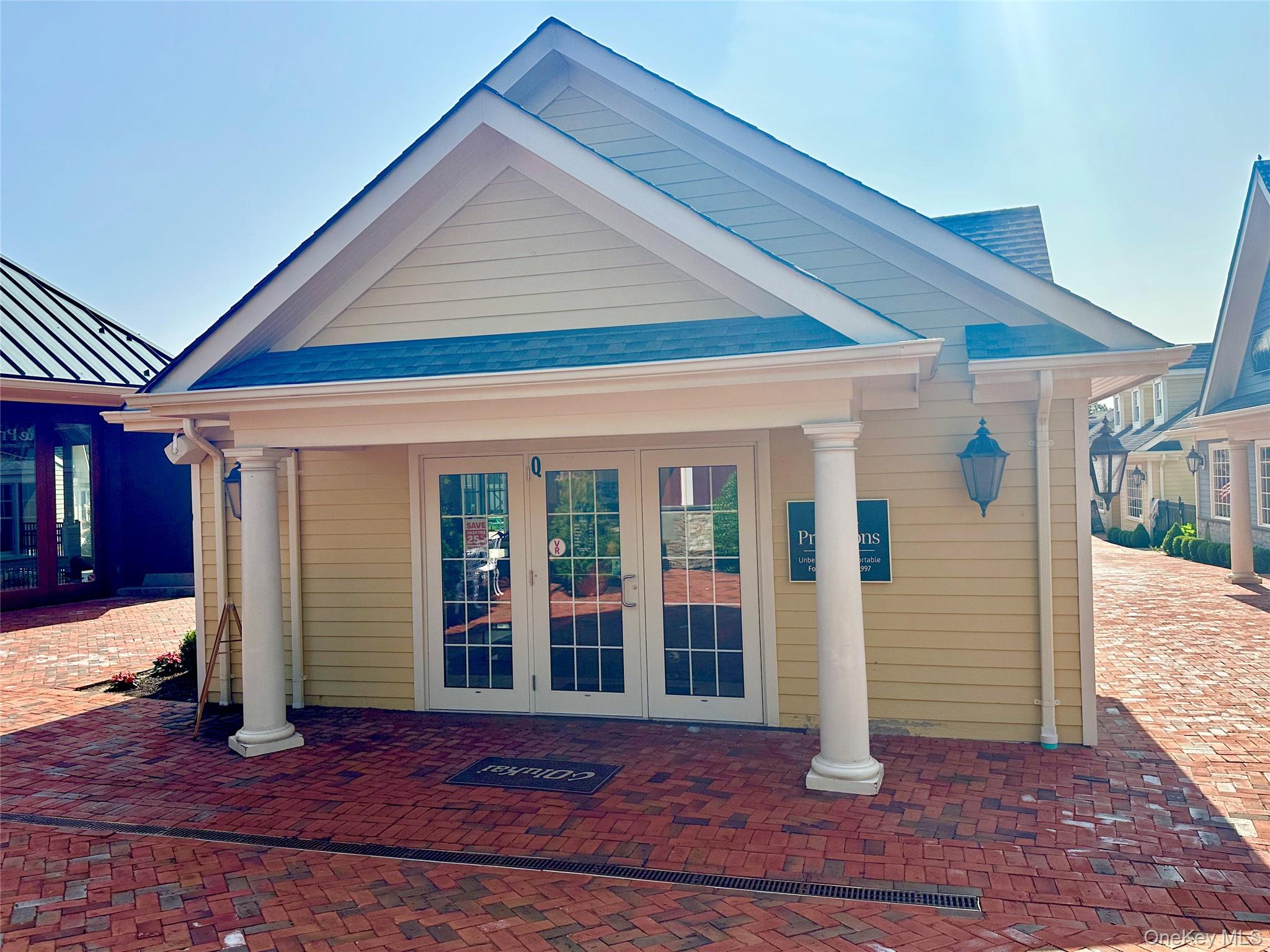 #1 photo, 5768 Route 25A, 东长岛 Wading River , NY 11792