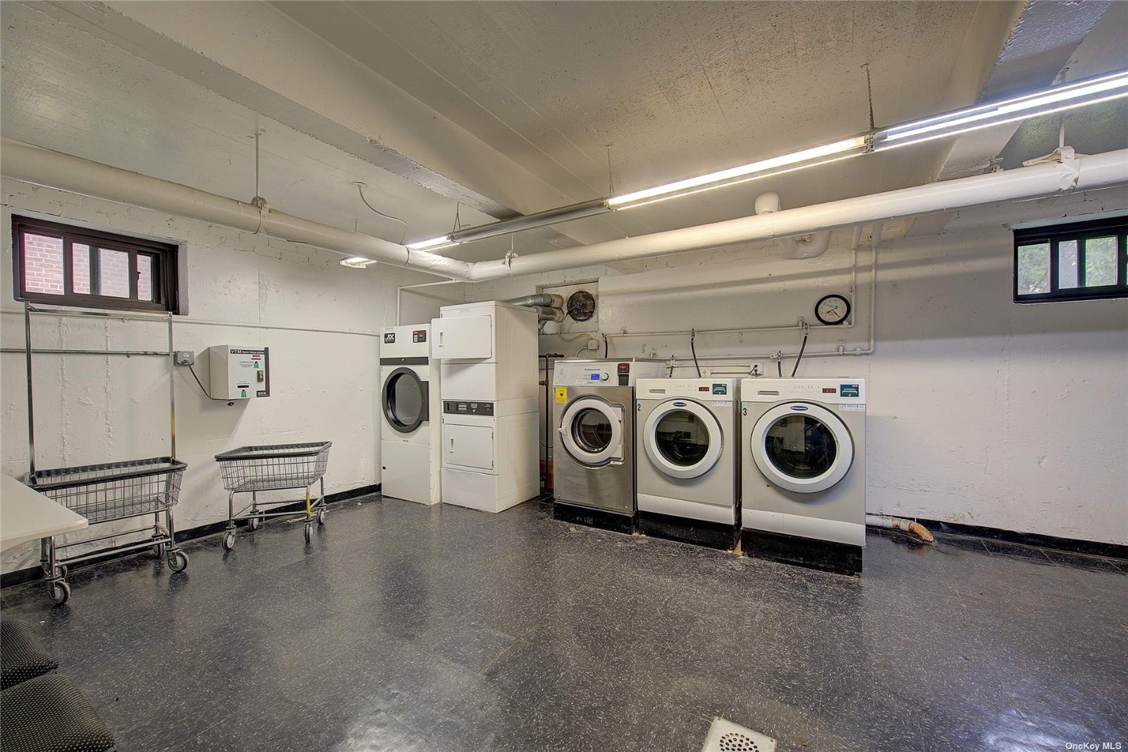 #18 photo, 73-63 Bell Blvd , #5J, クイーンズ区 Oakland Gardens , NY 11364