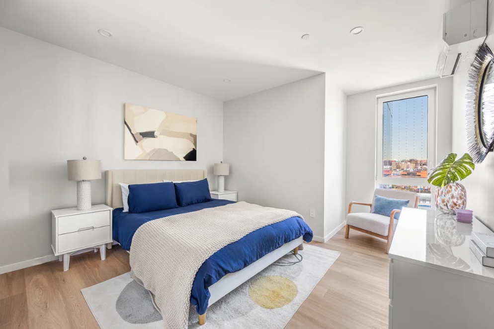 #3 photo, Kew Gardens, Kew Gardens , NY 11418