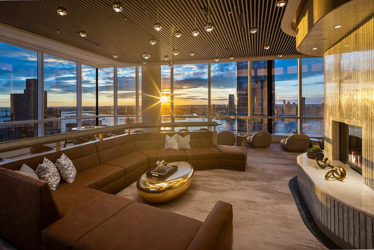 #14 photo, 77 GREENWICH Street, マンハッタン Financial District , NY 10006