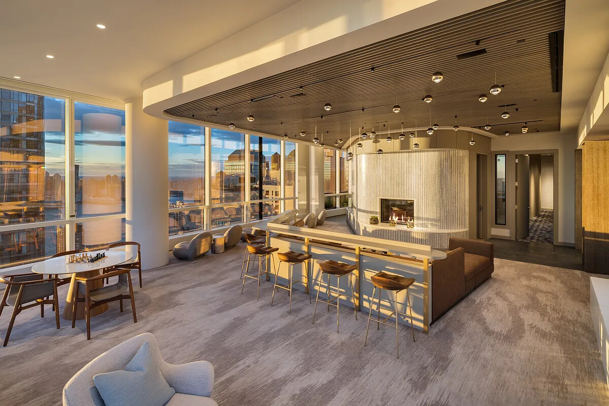 #15 photo, 77 GREENWICH Street, マンハッタン Financial District , NY 10006