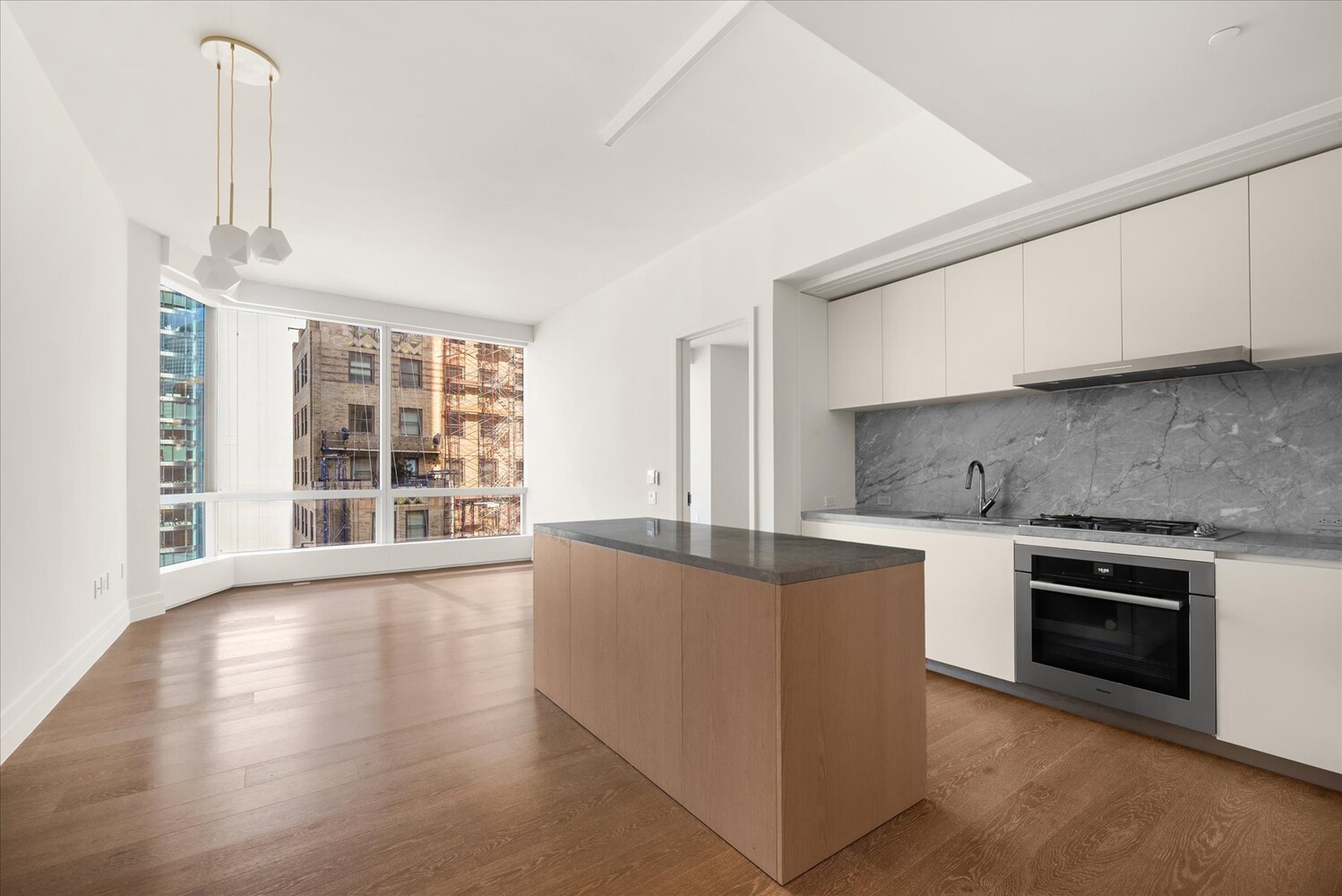 #6 photo, 77 GREENWICH Street, マンハッタン Financial District , NY 10006